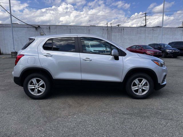 2022 Chevrolet Trax LS