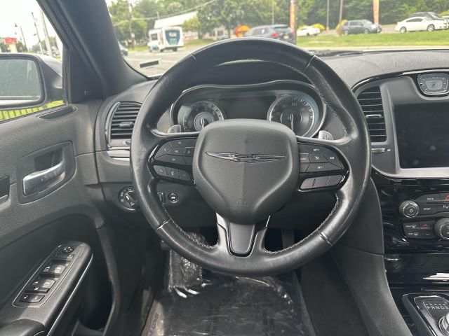 2022 Chrysler 300 300S RWD