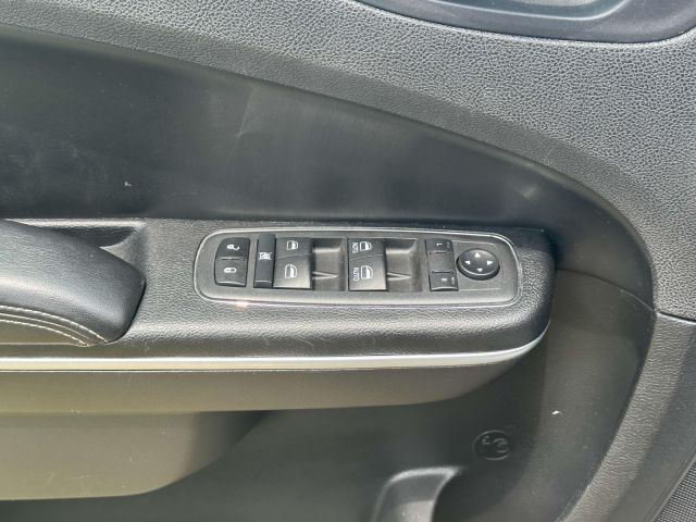 2022 Chrysler 300 300S RWD