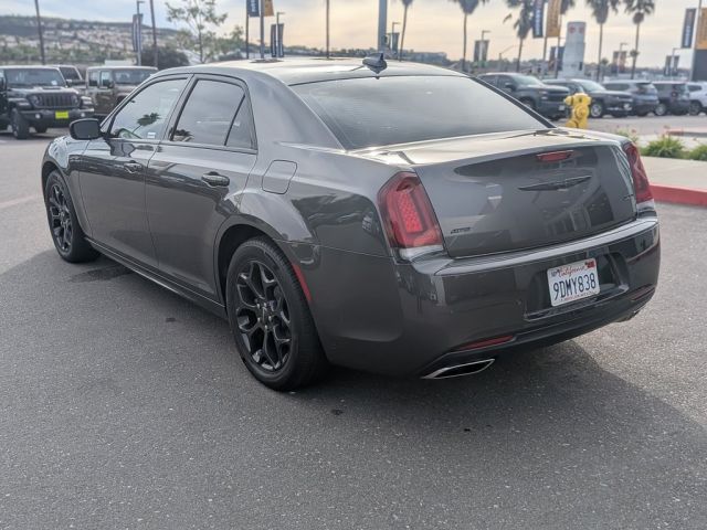 2022 Chrysler 300 Touring 2022 Chrysler 300 Touring