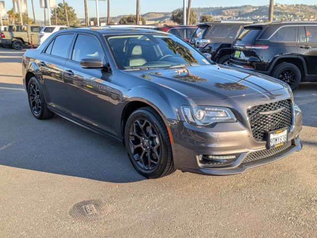 2022 Chrysler 300 Touring 2022 Chrysler 300 Touring