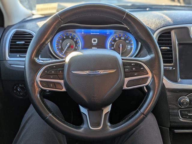 2022 Chrysler 300 Touring 2022 Chrysler 300 Touring