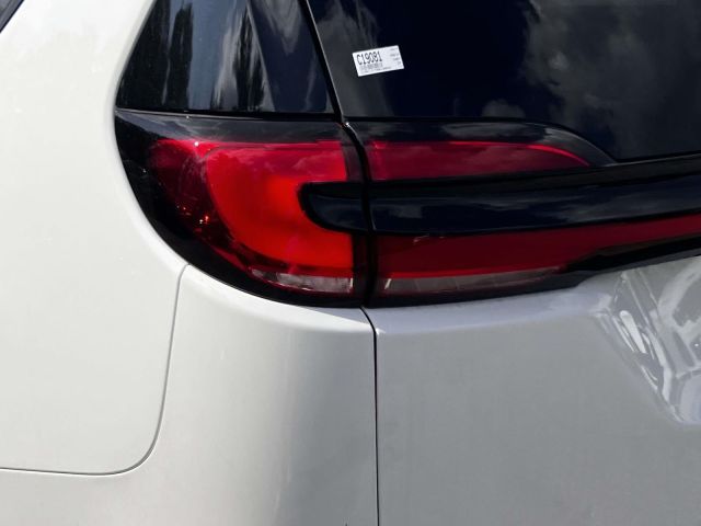 2022 Chrysler Pacifica Hybrid Limited FWD