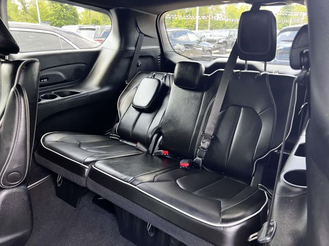 2022 Chrysler Pacifica Hybrid Limited FWD