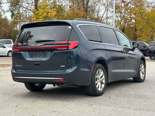 2022 Chrysler Pacifica Touring L AWD