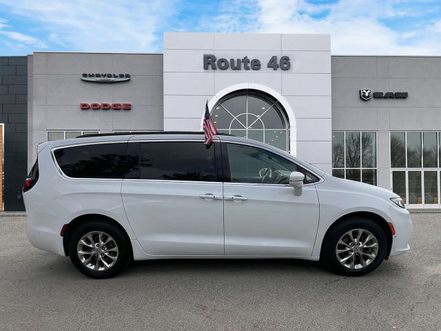 2022 Chrysler Pacifica Touring L AWD