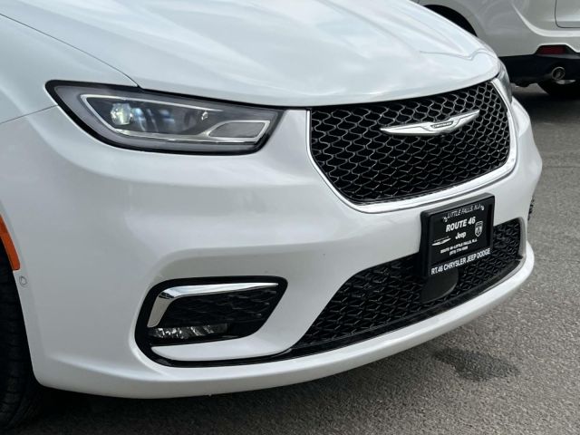 2022 Chrysler Pacifica Touring L AWD