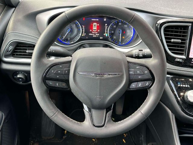 2022 Chrysler Pacifica Limited AWD 2022 Chrysler Pacifica Limited AWD