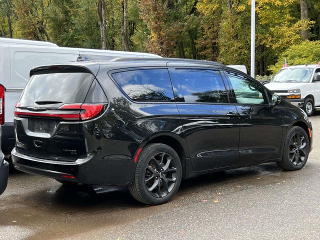 2022 Chrysler Pacifica Limited AWD 2022 Chrysler Pacifica Limited AWD