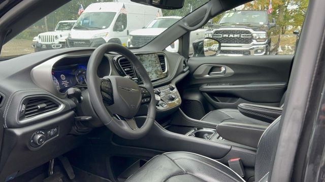 2022 Chrysler Pacifica Limited AWD 2022 Chrysler Pacifica Limited AWD