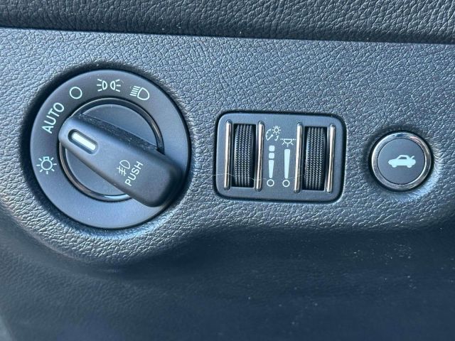 2022 Dodge Challenger R/T RWD 2022 Dodge Challenger R/T RWD