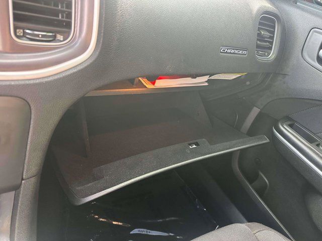 2022 Dodge Charger SXT 2022 Dodge Charger SXT