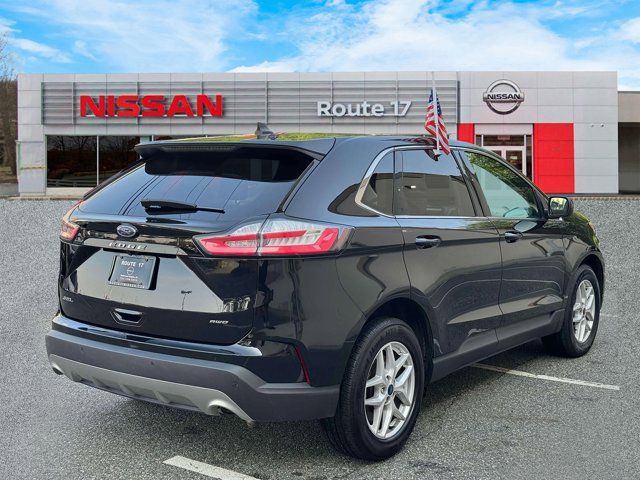2022 Ford Edge 