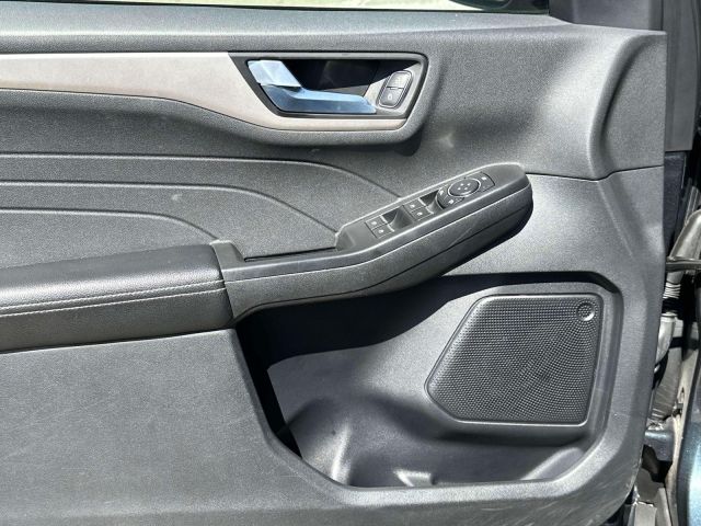 2022 Ford Escape SEL AWD