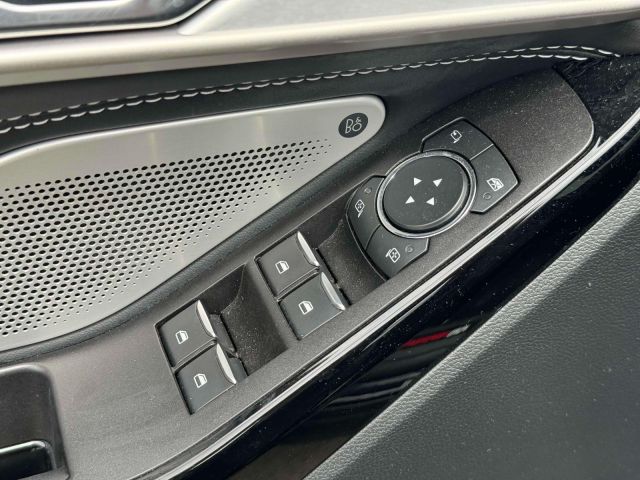 2022 Ford Explorer ST 4WD