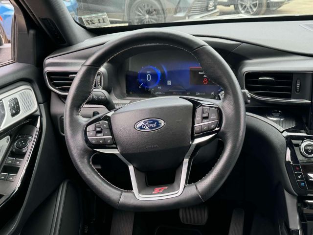 2022 Ford Explorer ST 4WD