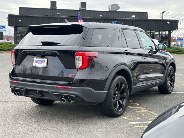 2022 Ford Explorer ST 2022 Ford Explorer ST