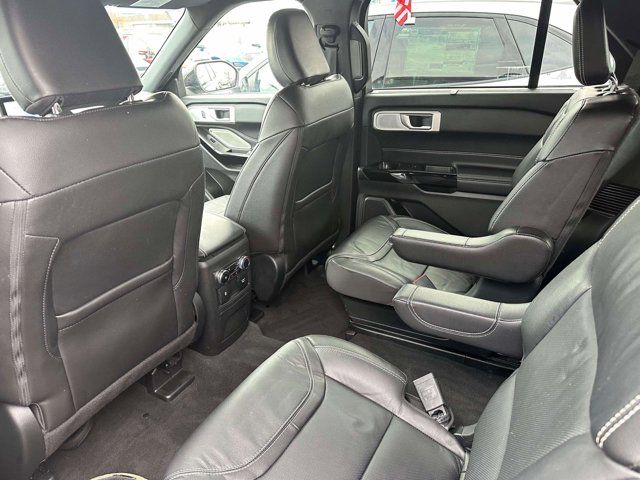 2022 Ford Explorer ST 2022 Ford Explorer ST