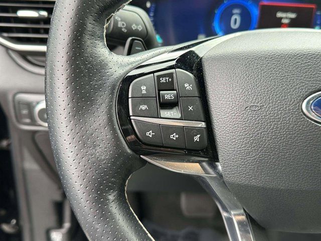 2022 Ford Explorer ST 2022 Ford Explorer ST