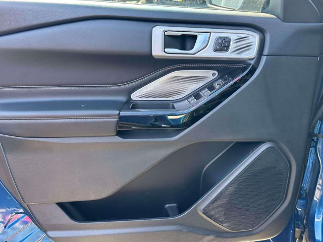 2022 Ford Explorer ST 4WD