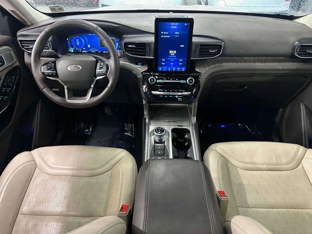 2022 Ford Explorer Platinum