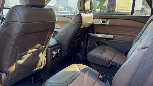 2022 Ford Explorer King Ranch 4WD 2022 Ford Explorer King Ranch 4WD