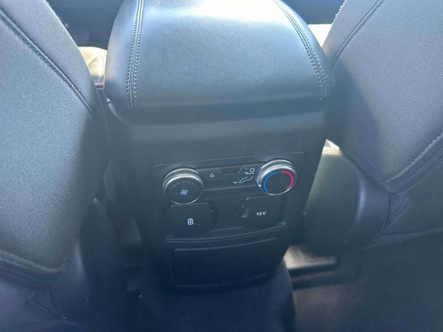 2022 Ford Explorer XLT 2022 Ford Explorer XLT