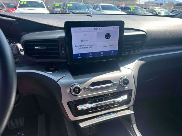 2022 Ford Explorer XLT 2022 Ford Explorer XLT