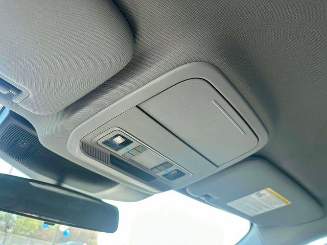 2022 Ford Explorer XLT 2022 Ford Explorer XLT