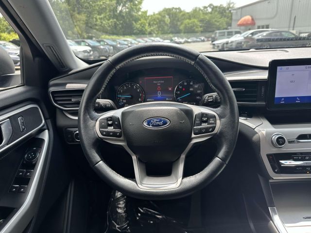 2022 Ford Explorer XLT 4WD
