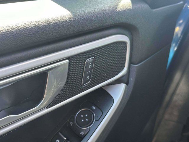 2022 Ford Explorer XLT 2022 Ford Explorer XLT