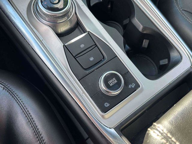 2022 Ford Explorer XLT 2022 Ford Explorer XLT