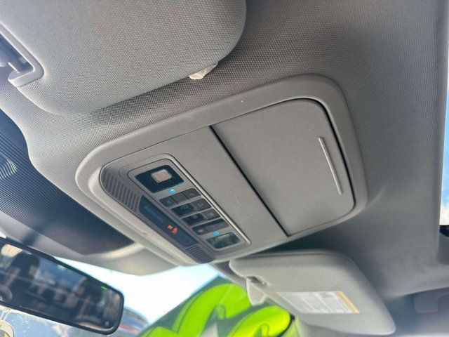 2022 Ford Explorer XLT 2022 Ford Explorer XLT