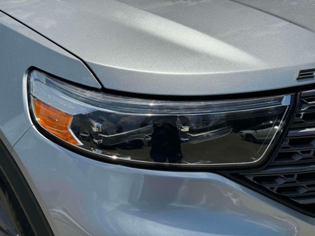 2022 Ford Explorer XLT 4WD