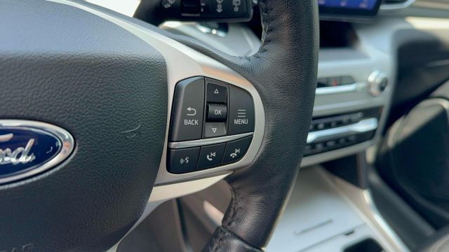 2022 Ford Explorer XLT 4WD