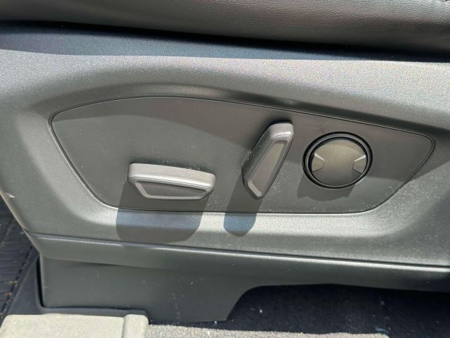 2022 Ford Explorer XLT 4WD