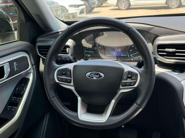 2022 Ford Explorer XLT 4WD