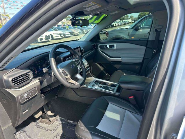 2022 Ford Explorer XLT 2022 Ford Explorer XLT