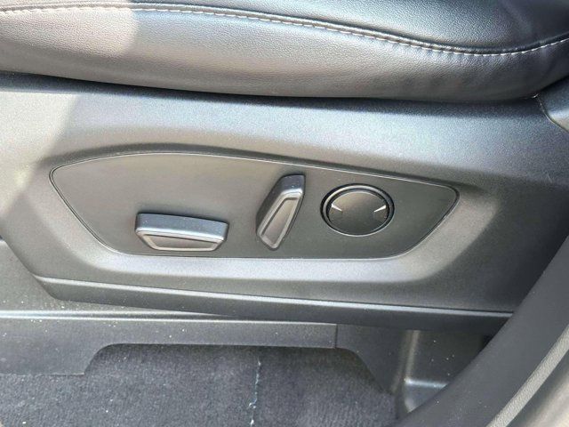 2022 Ford Explorer XLT 2022 Ford Explorer XLT