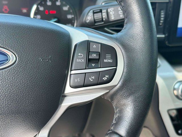 2022 Ford Explorer XLT 2022 Ford Explorer XLT