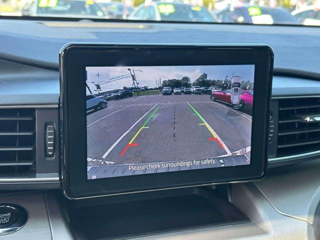 2022 Ford Explorer XLT 2022 Ford Explorer XLT