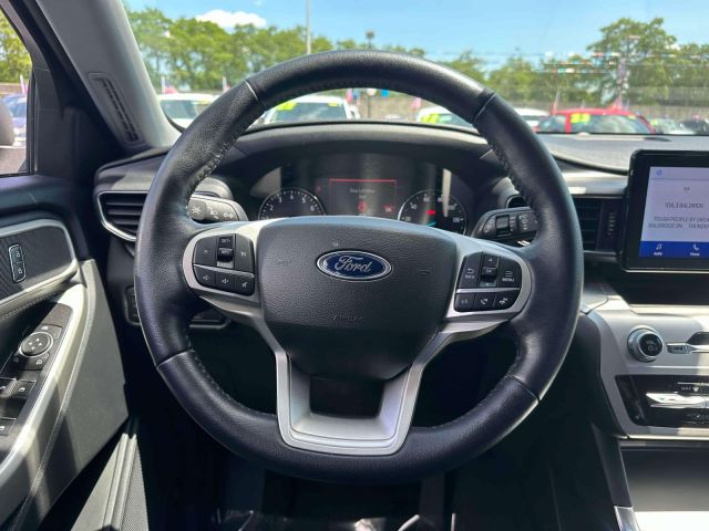 2022 Ford Explorer XLT 4WD