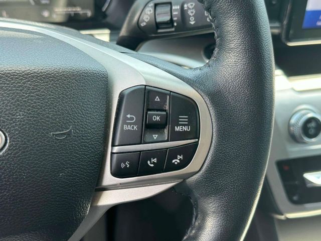 2022 Ford Explorer XLT 4WD