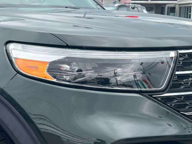 2022 Ford Explorer XLT 4WD