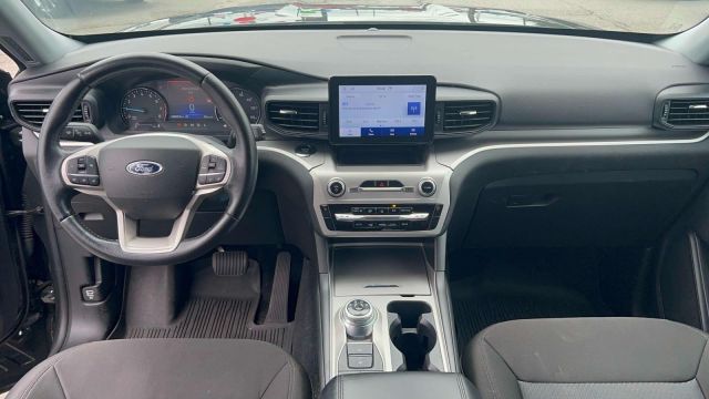 2022 Ford Explorer XLT 4WD