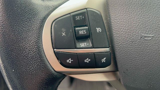 2022 Ford Explorer XLT 4WD