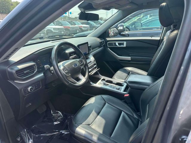 2022 Ford Explorer XLT 4WD