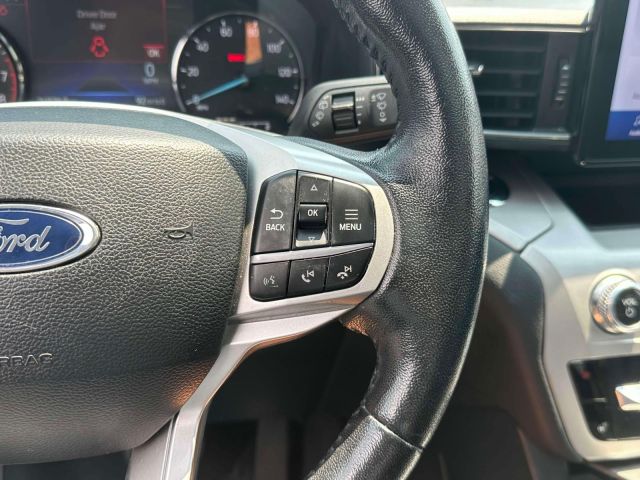 2022 Ford Explorer XLT 4WD