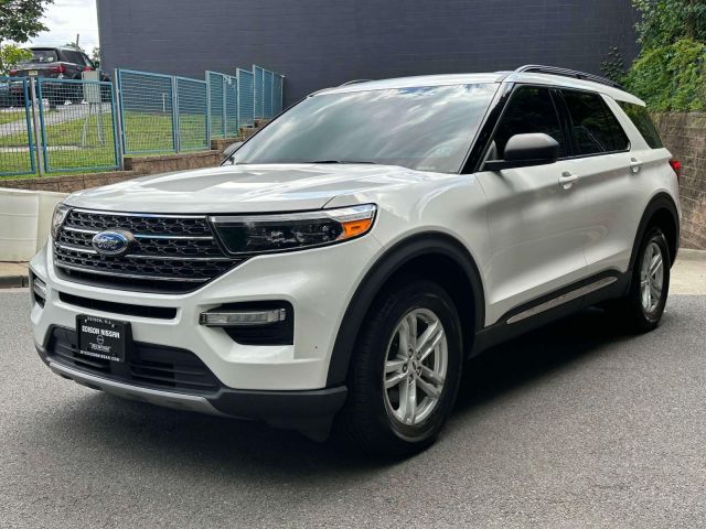 2022 Ford Explorer XLT 4WD