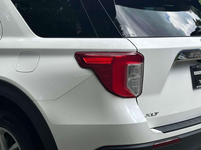 2022 Ford Explorer XLT 4WD